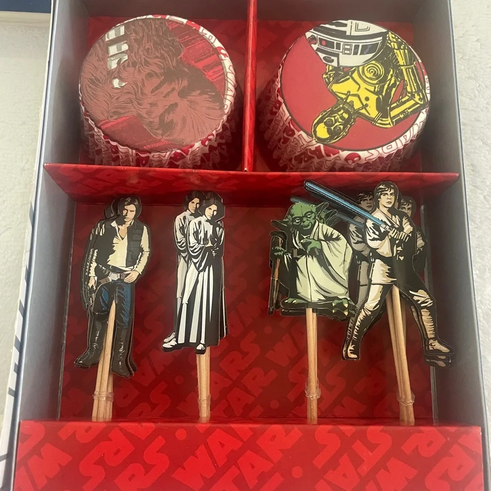 Williams-Sonoma Star Wars Rebel Alliance Cupcakes Decorating Kit - NIB